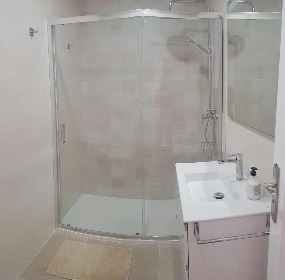 Apartamento Rivas, Junto A La Playa Torrecilla Nerja Exterior foto
